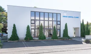 スワンデンタルクリニックの駐車場