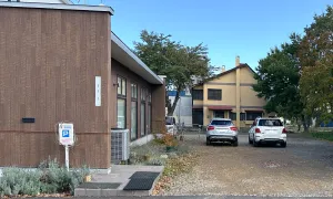 スワンデンタルクリニックの駐車場